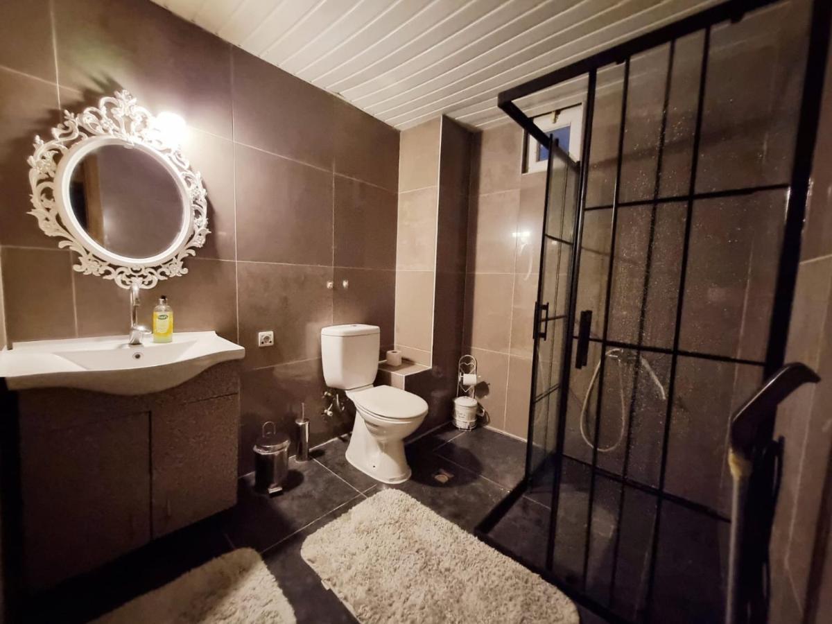 50 Meters From The Lara Apartament Antalya